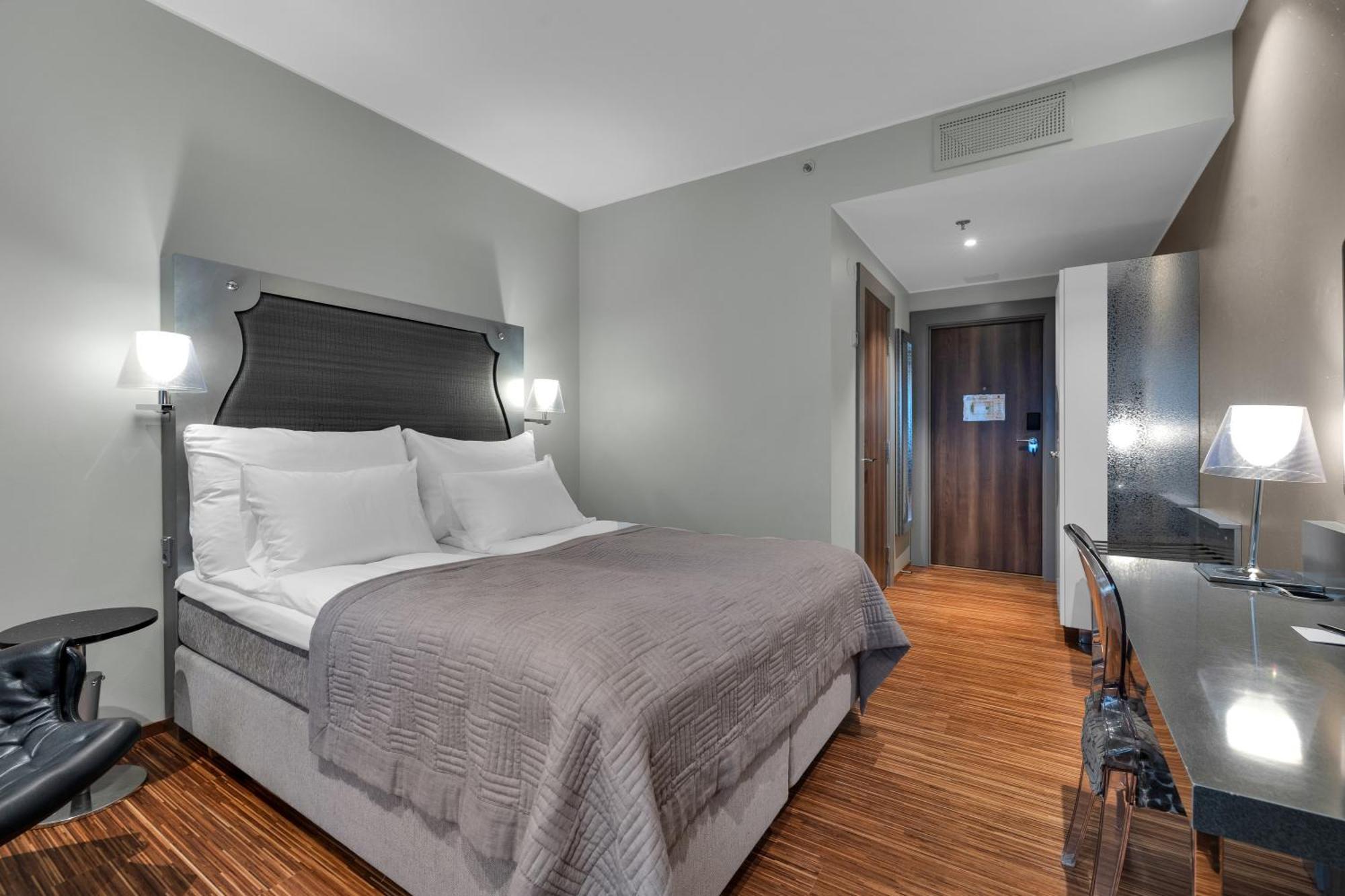Hotell Clarion Ernst 4*